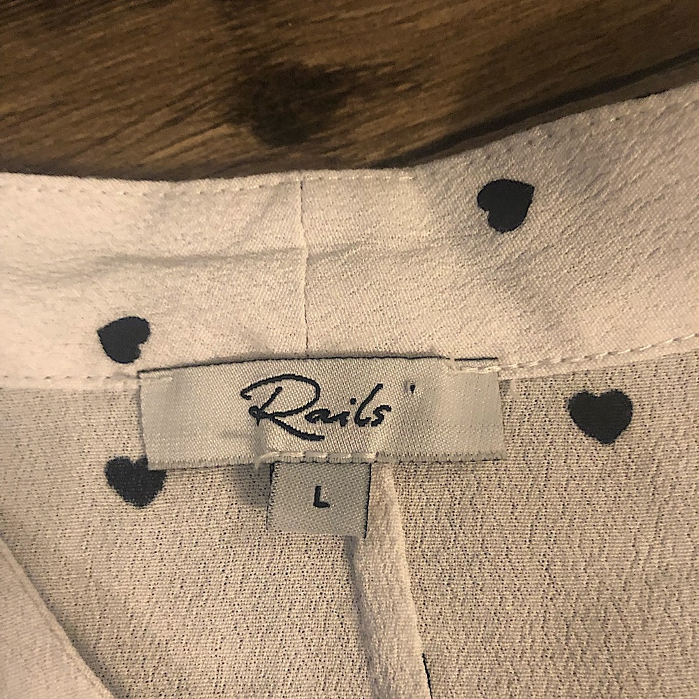 Rails Heart Print Button Down Cropped Blouse Size… - image 7